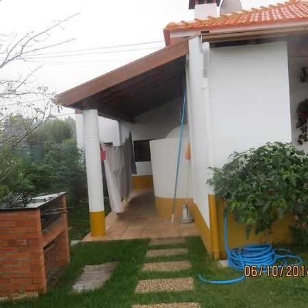 Casa da Avó, campo praia a 2 kms do mar Espinho (Aveiro) Exterior foto